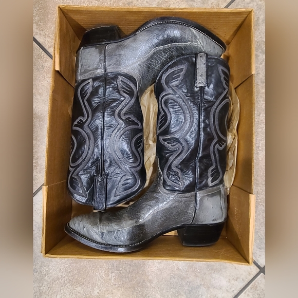 J Chisholm Black and Gray Western Ostrich Cowboy Boots - Picture 5 of 8
